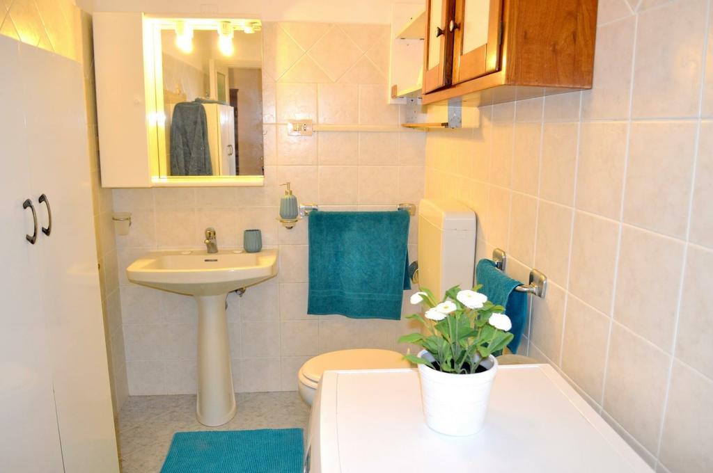 Amazing Apartment Tellaro Bilik gambar