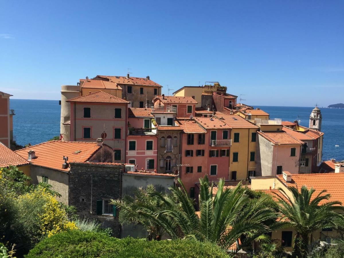 Amazing Apartment Tellaro Luaran gambar